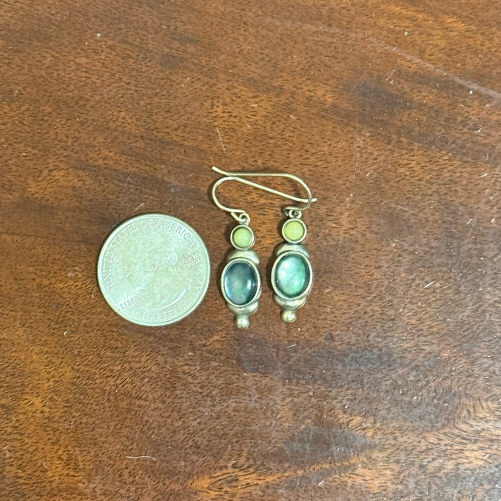 Vintage artisan oval cabochon labradorite sterling silver dangle earrings